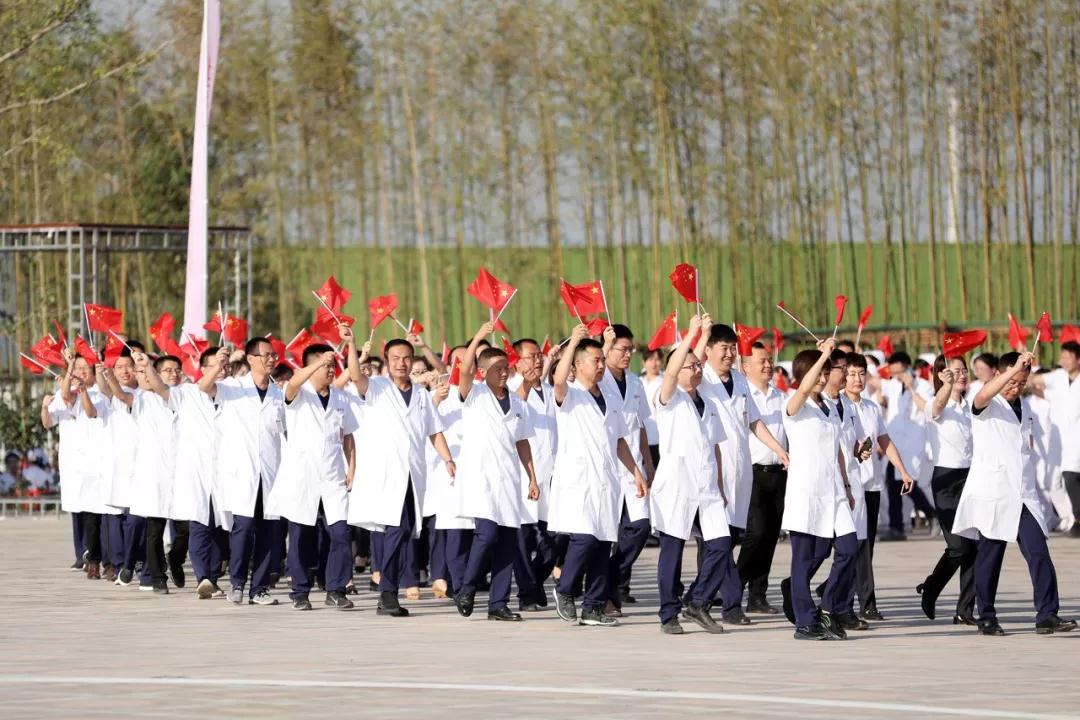 人民日報海外網記者走進西安國際醫學中心，請看報道