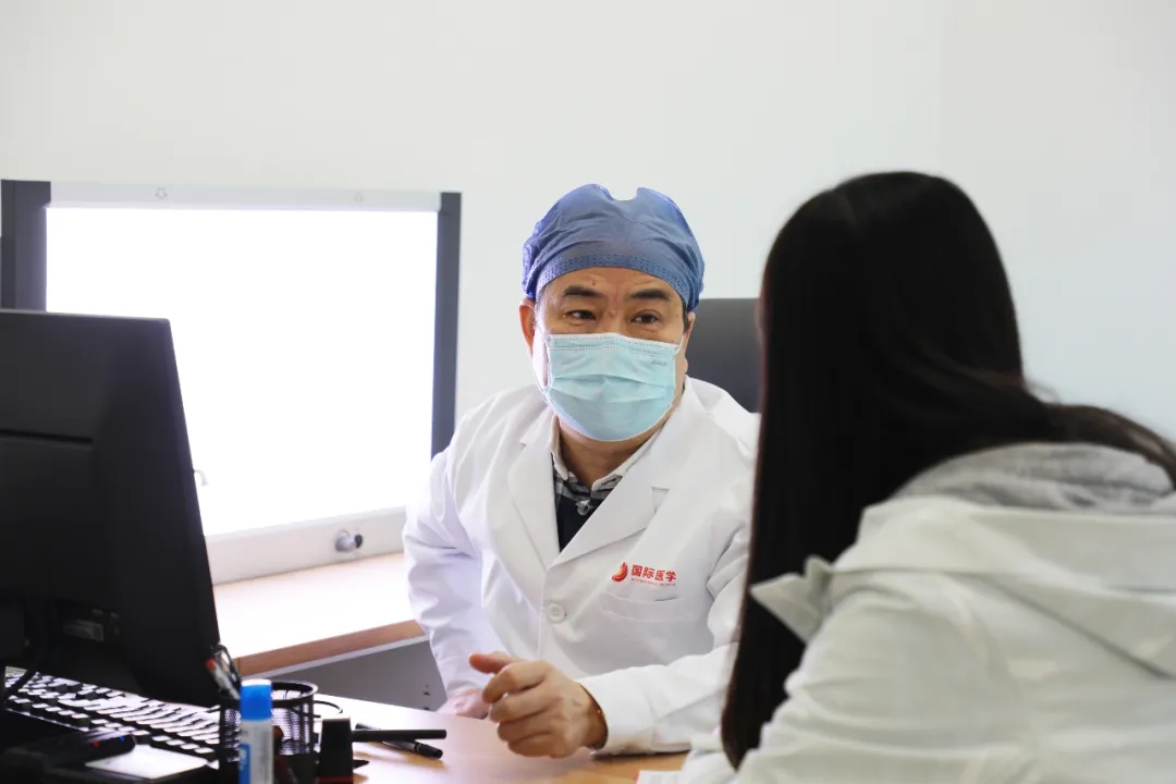 戰疫是英雄 救治是楷模——西安國際醫學中心醫院支援湖北醫療隊隊員返崗工作干勁十足