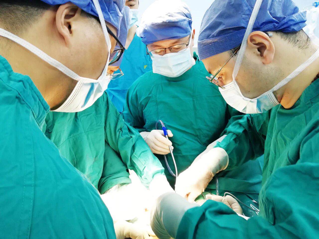 消化病醫院與西京醫院聯手完成一例全胃+胰十二指腸切除術