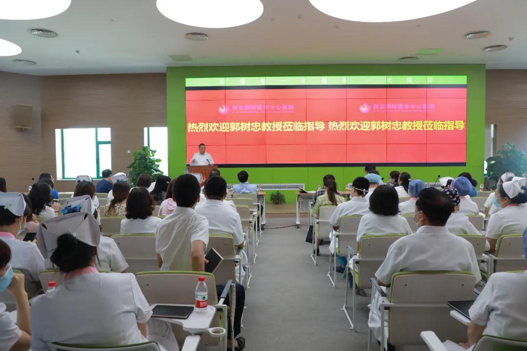 軍醫大咖齊聚一堂，共敘國際醫學創新發展