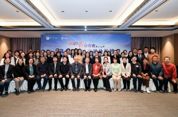 我院臨床藥師及醫師團隊在腫瘤藥學案例西北賽區中喜獲佳績