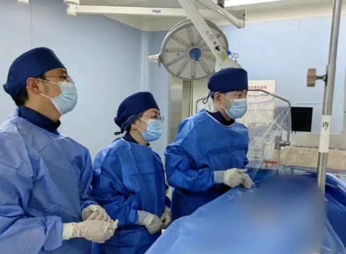 失血性休克命懸一線！急診介入治療為患者贏得生機
